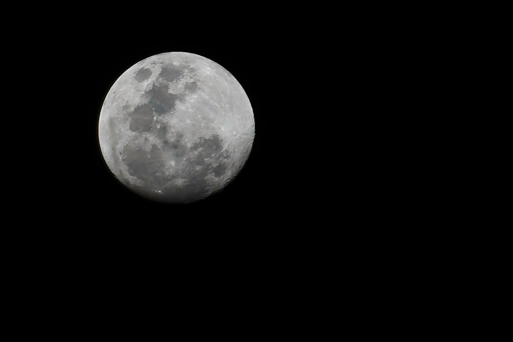 Moon2.jpg