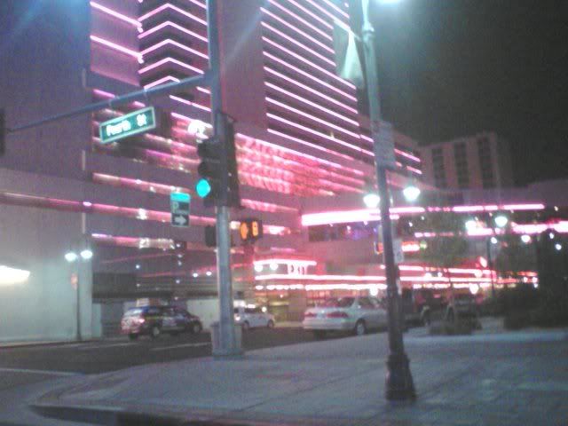 http://i155.photobucket.com/albums/s283/Red2000SR/2000%20Miata/223497_147294305335875_100001659182743_242584_8213404_n.jpg