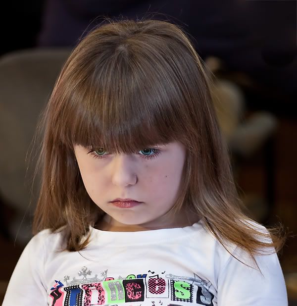 IMAGE: http://i155.photobucket.com/albums/s289/Edsport/Rebecca.jpg