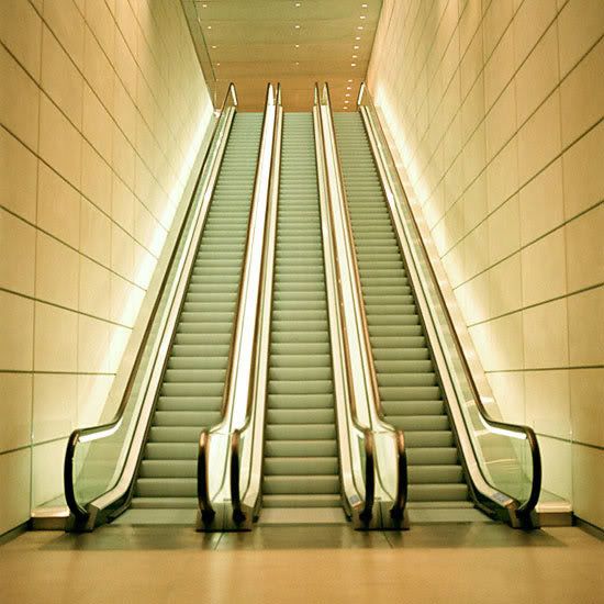 1escalator.jpg