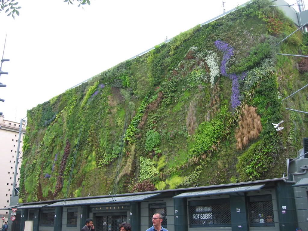 Avignon parking garage