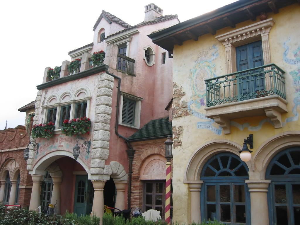 Italian villa in Disneyland