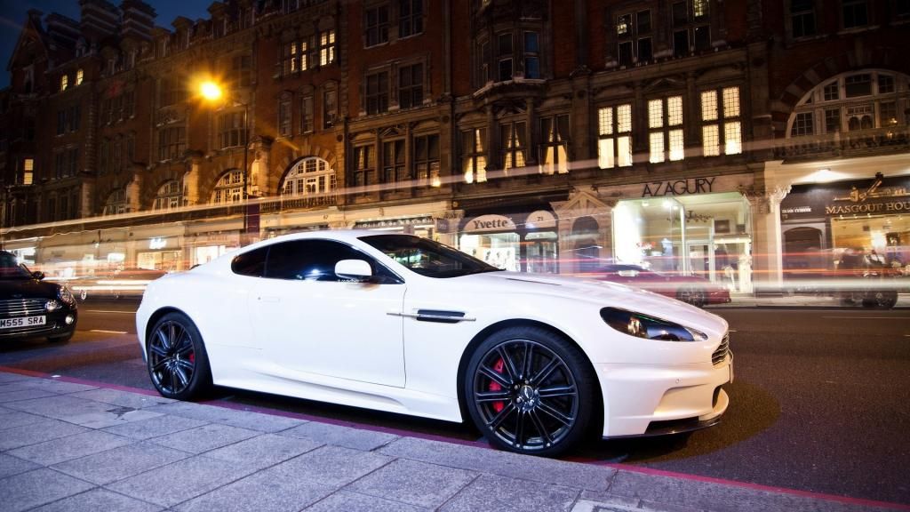 cars_urban_white_aston_martin_dbs_1920x1080_9969_zps562d9323.jpg