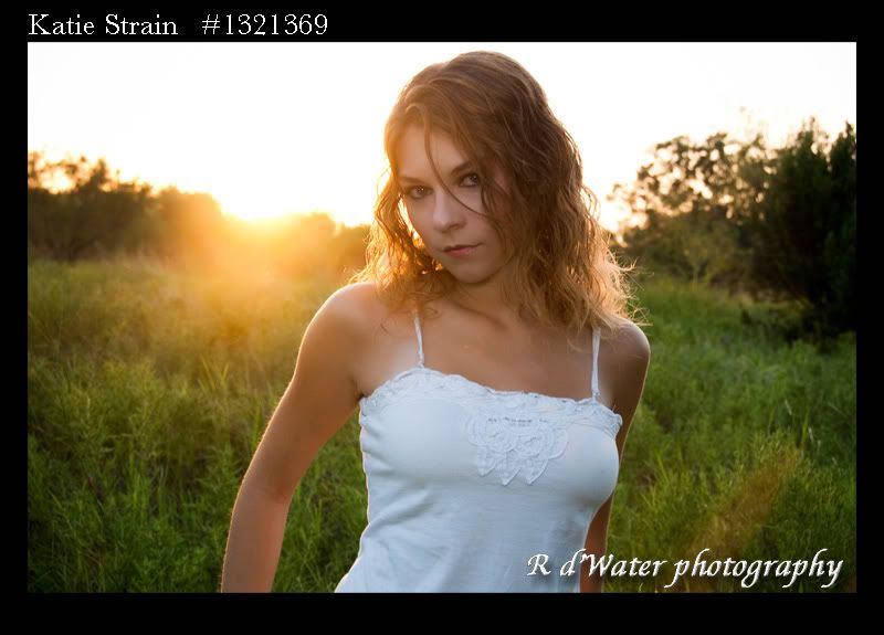 http://i155.photobucket.com/albums/s312/Rogerock/Mayhem/KatieStrain-1.jpg