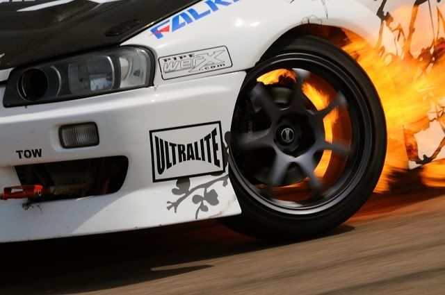 [Image: Drift_Lydden_050508_0336.jpg]