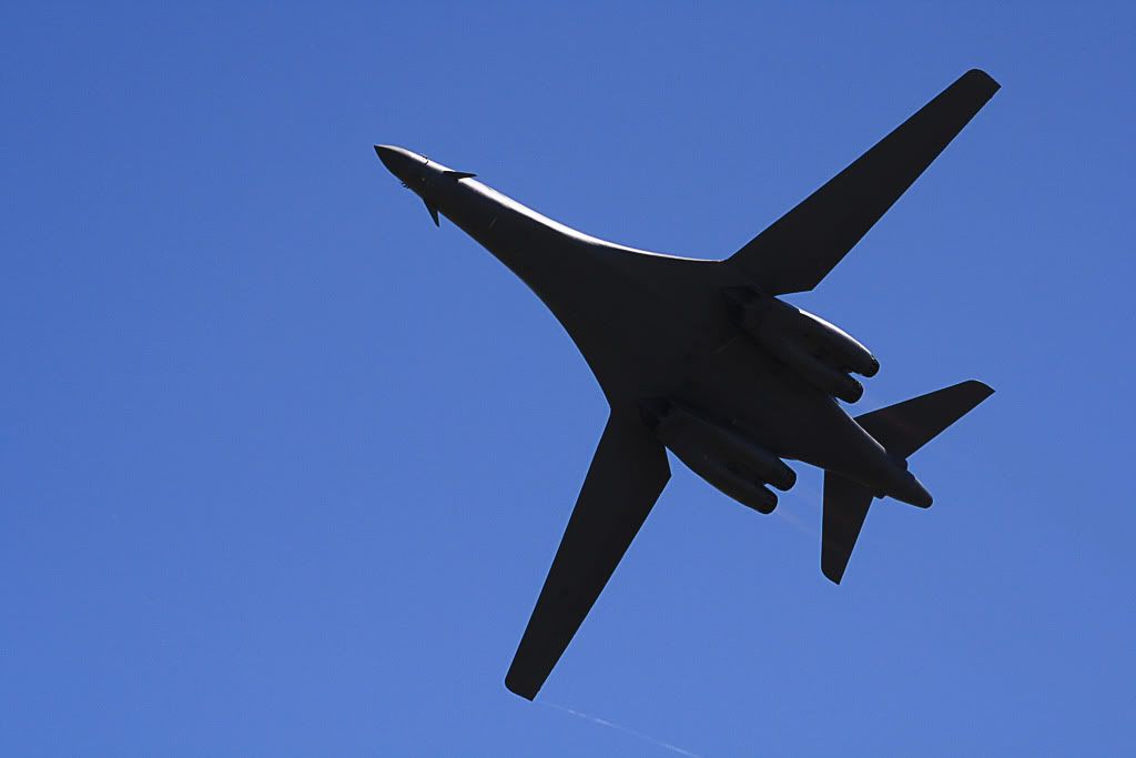 IMAGE: http://i155.photobucket.com/albums/s314/Lethal_014/B1v1.jpg