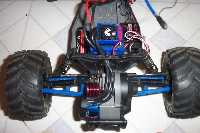traxxas rustler vxl fan