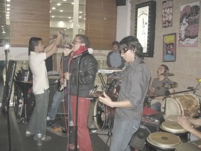 Photo Sharing and Video Hosting at Photobucket