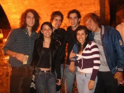 BLUNT, PATRICIA Y MAPU