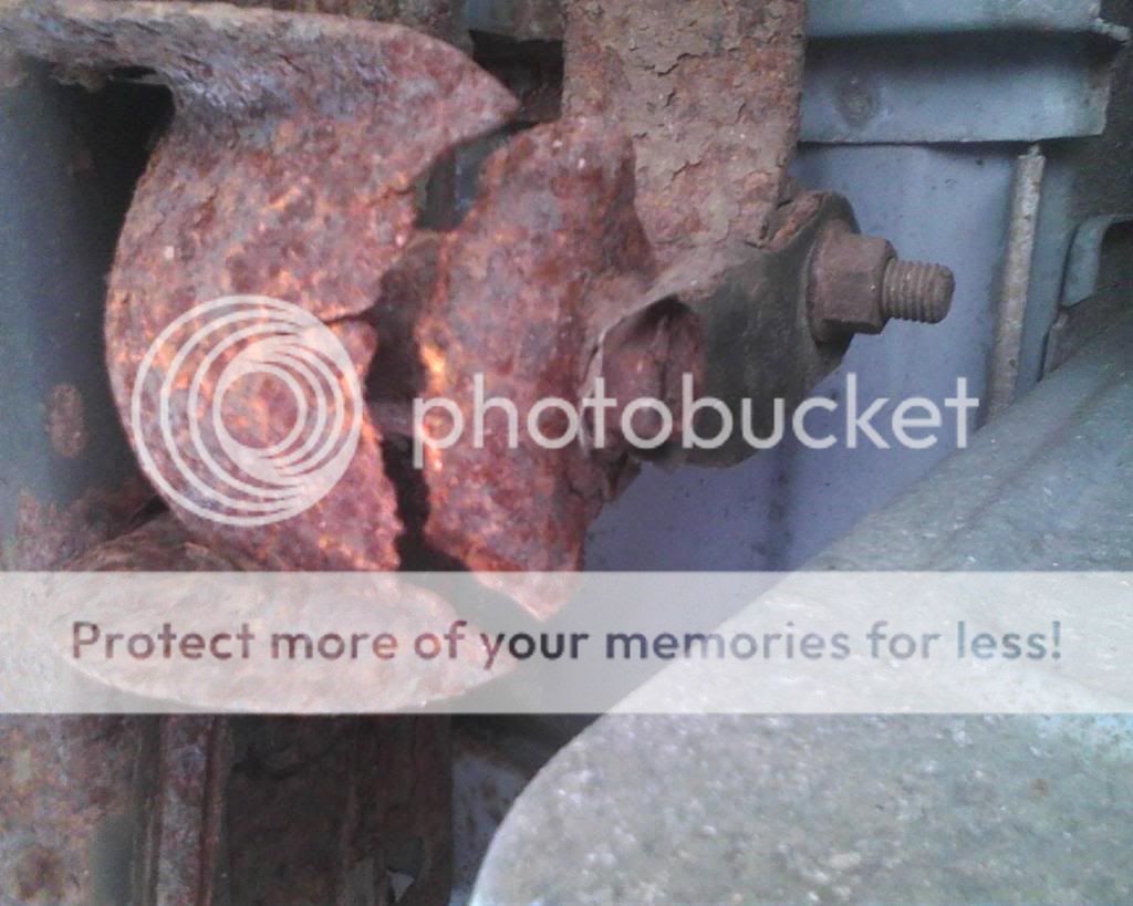 Broken Leaf spring bracket / Ford F150 Forum Community of Ford