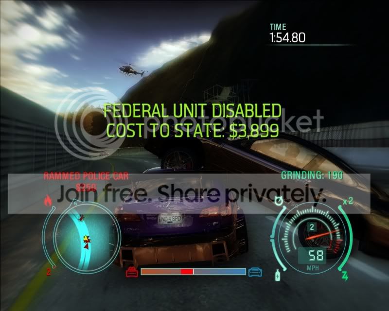 02copssss.jpg