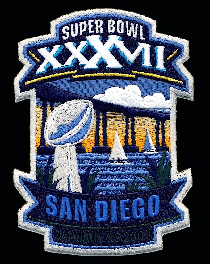 Медвежонок смоуки шляпа. Патч bear. Patch only. Patch only. Нашивка со своим текстом.